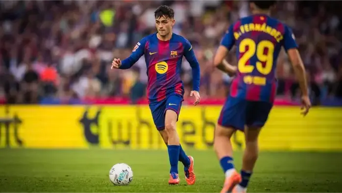 Barcelona tạm chiếm ngôi đầu La Liga